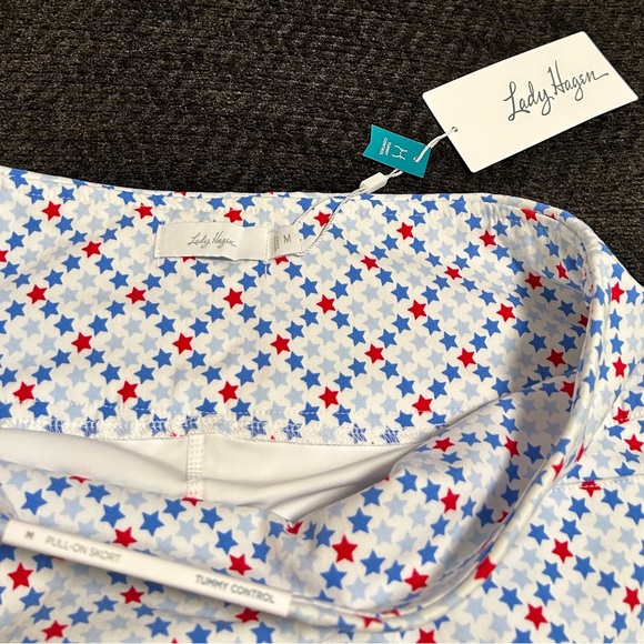 NWT. Lady Hagen pull-on skorts with pockets. Size medium. Tummy control waist - Picture 3 of 7